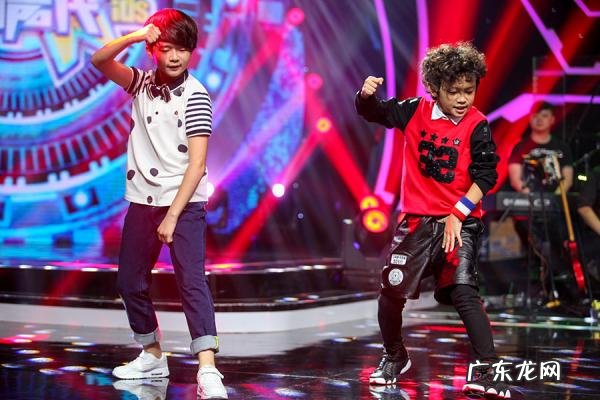 中国新声代第四期贺美琦跳舞 中国新声代第四期