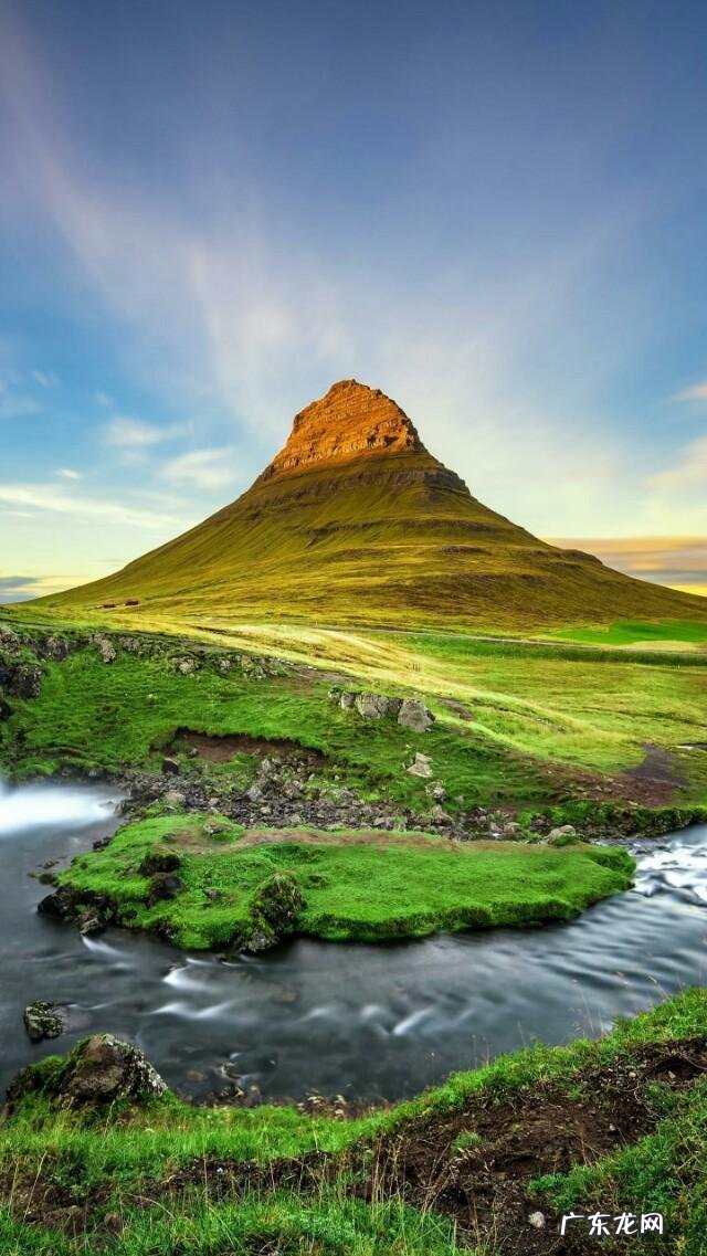 不会赚钱的男人没用? 男人赚不到钱,找一个比自己能赚钱的老婆,算不算是吃软饭?你怎么看?