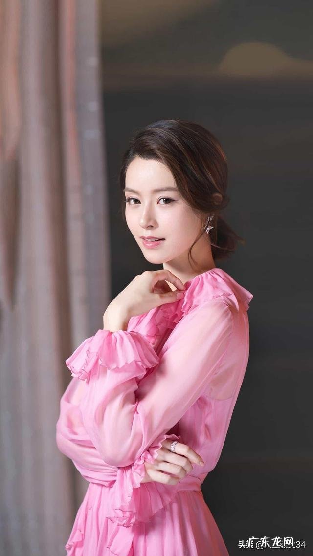 女朋友比自己挣得多? 男朋友对我很好,但是挣得少,能嫁吗?