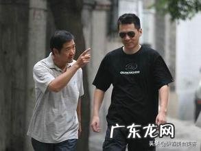 手里有一万多块钱儿,想做个小买卖,收益不用太大,谁有好点子?