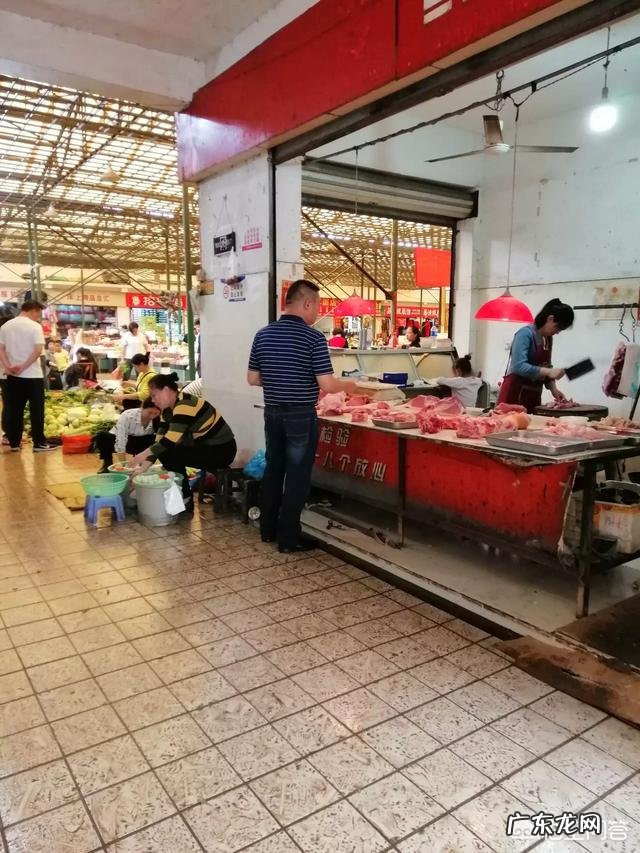 小区挨着农贸市场? 小区旁边正在修农贸市场,做哪种小生意好?