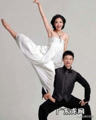 张杰谢娜结婚照在哪里拍的 张杰和谢娜的结婚照