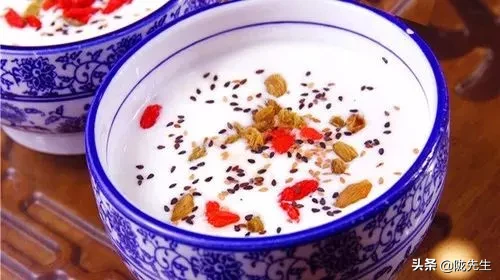 LADY呱呱夏河 lady呱呱夏河