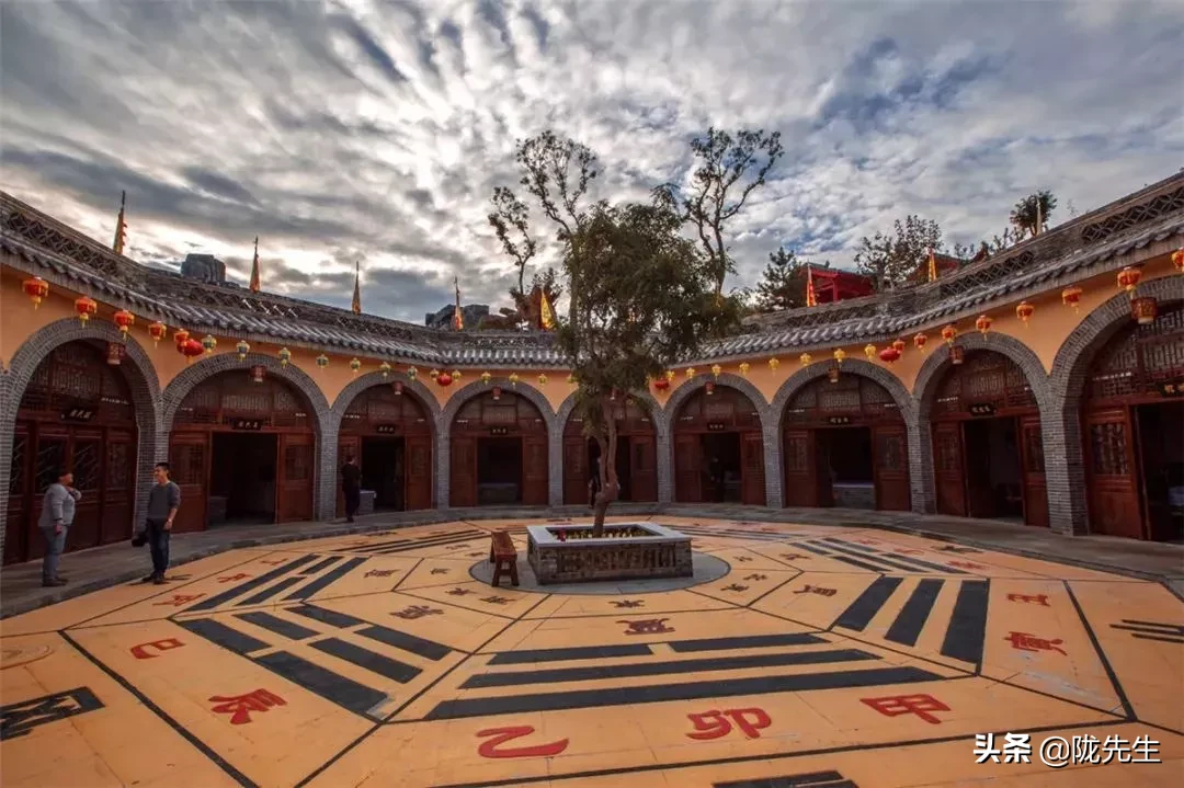 LADY呱呱夏河 lady呱呱夏河