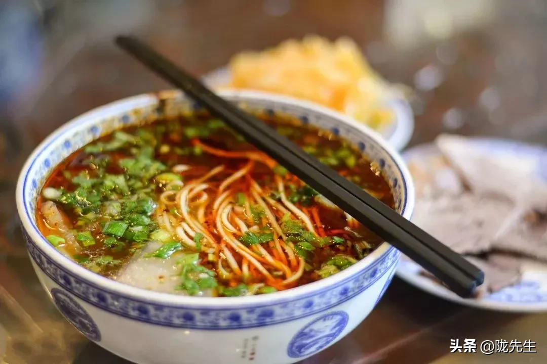 LADY呱呱夏河 lady呱呱夏河