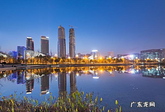 大连的发展现状怎样？