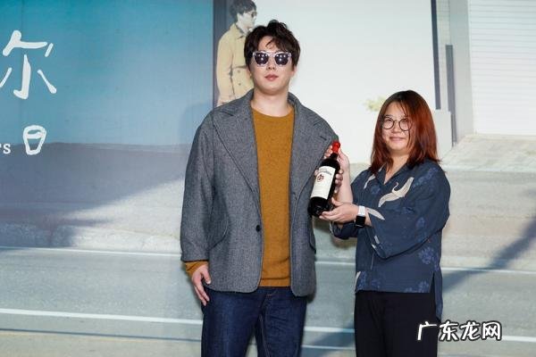 萧煌奇简介老婆 萧煌奇老婆