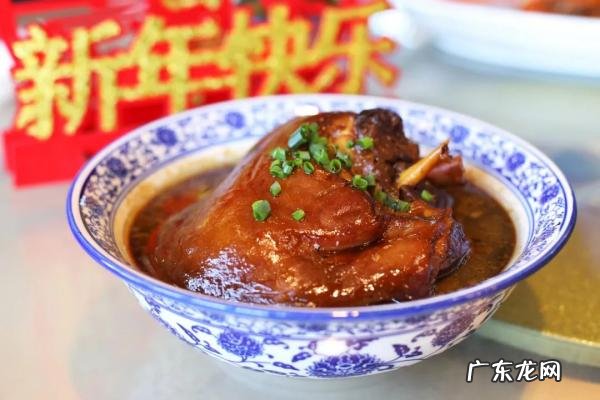 大盘鸡哪里的最正宗味道好 大盘鸡是哪里的菜系