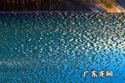 ps怎么做出水波纹效果 PS湖水波纹效果怎么做