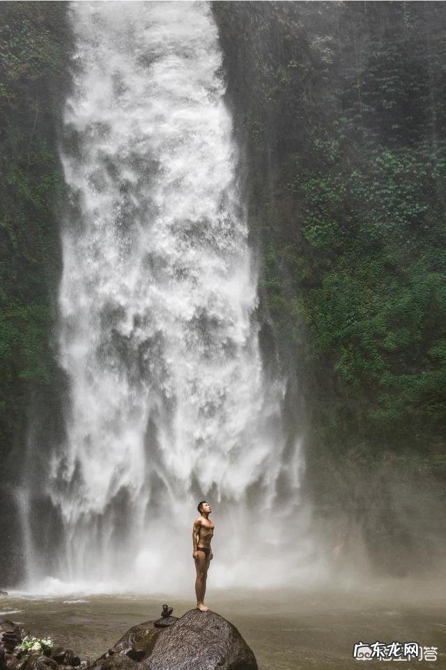 边旅游边赚钱的项目是什么? 请问边旅游边赚钱的工作有吗?
