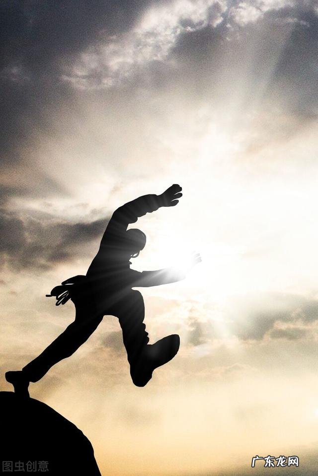 快速搞钱的路子？ 有什么挣钱的路子，月入过万就行？