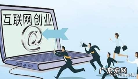 做自媒体真的可以月入过万么 互联网赚钱真的可以月入上万吗？玩传奇真的可以赚钱吗