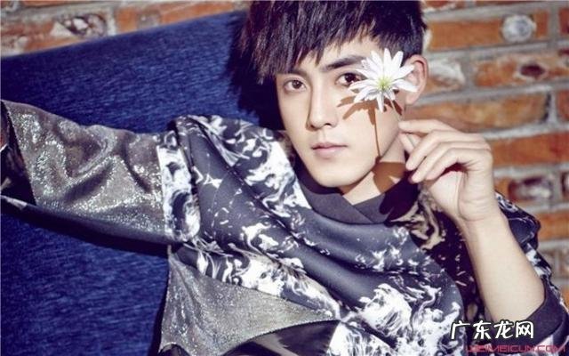 张睿和老婆结婚照片 李晟张睿的结婚照片