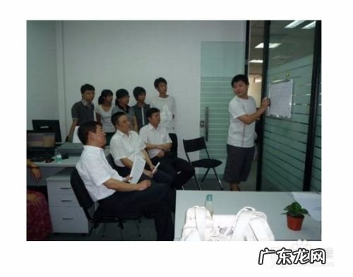 三个人怎么创业