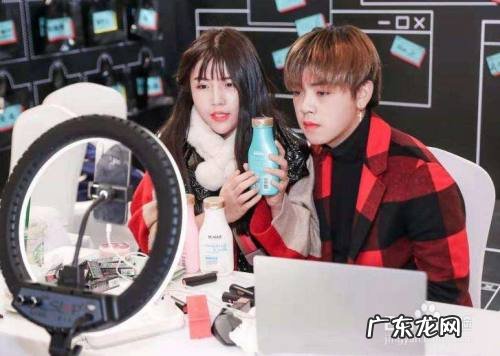 唐僧老婆 唐僧直播怎么赚钱,网络直播怎么样赚钱