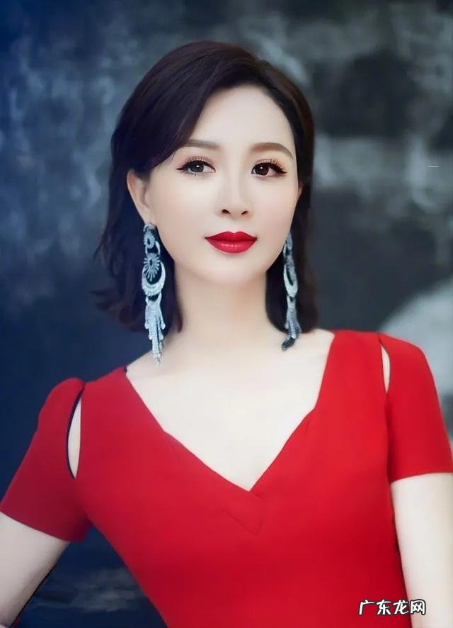 有人说“一个女人最好的投资，就是赚钱和变美”你怎么看