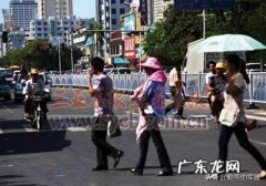 现在干什么比较挣钱 现在的社会，做什么赚钱比较快？现在什么行业最赚钱