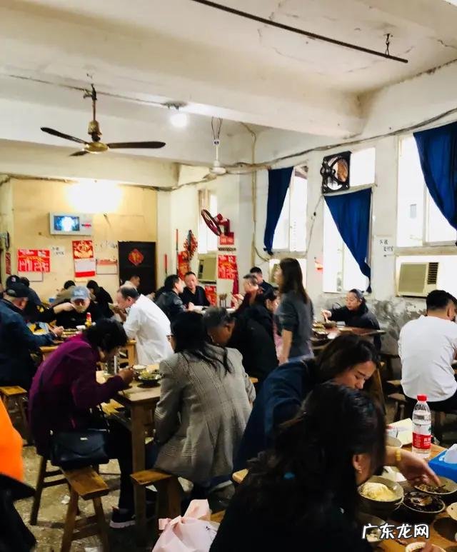 你身边有没有做小吃特别赚钱的?是怎样赚到的?