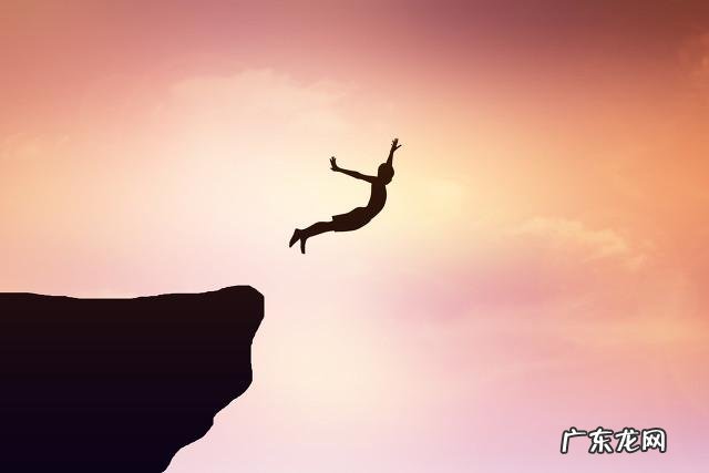 it外包公司一般能从一个员工身上赚多少差价？