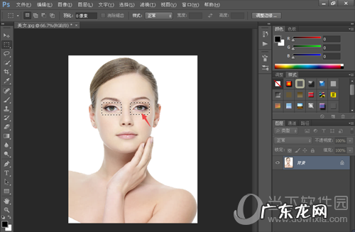 ps怎么调整眼睛中间距离 PS怎么调整眼睛