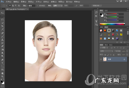 ps怎么调整眼睛中间距离 PS怎么调整眼睛