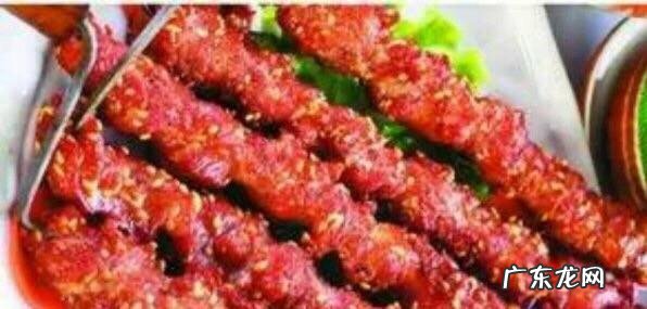 摆摊小吃大全 如果摆地摊,卖什么小吃生意会比较好,5元地摊小吃