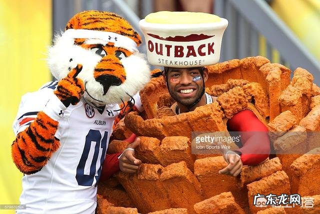 摆摊小吃大全 如果摆地摊,卖什么小吃生意会比较好,5元地摊小吃