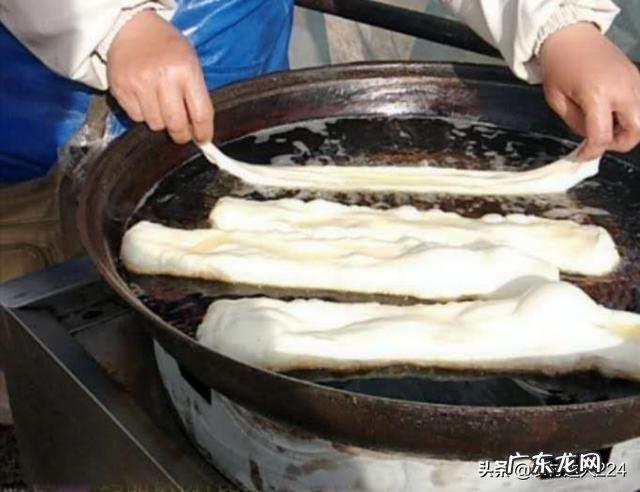 去摆摊卖什么比较好 农村摆摊卖啥东西最合适,摆摊卖点什么好