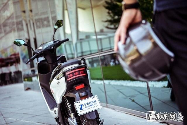 现在买什么电动车好