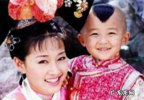 贾云哲和妻子同台照片 贾云哲图片