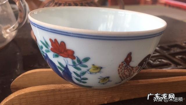 地摊卖书一天能赚多少 现在摆地摊能挣钱吗?摆地摊一年能挣多少钱