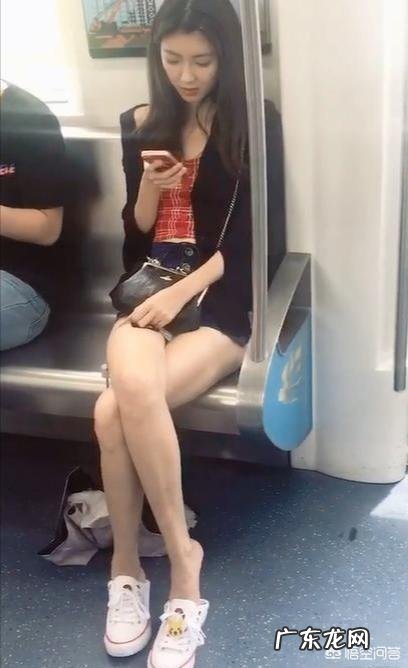 朋友圈只展示三天是什么意思 女生以前开放三天朋友圈，现在可以看到全部代表什么？朋友圈三天可以分人吗