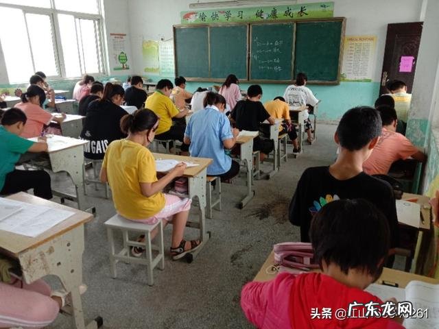 男人凭本事赚钱不丢人 老师赚钱丢人吗?被老师骂了觉得很丢人