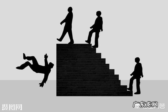 人在负债累累的时候该怎么做 如果你变得一无所有,甚至负债累累,你会做什么?如果负债累累该怎么做