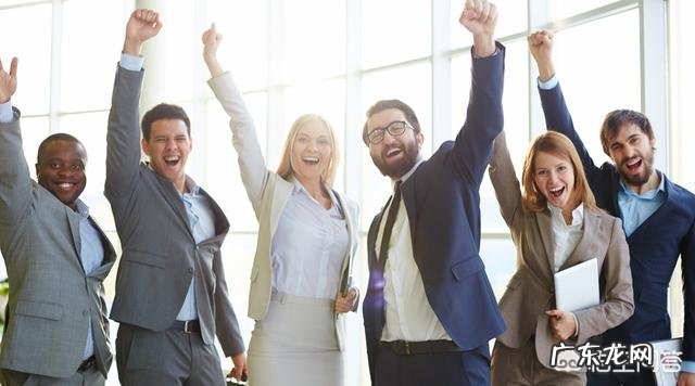 现在什么行业最赚钱 未来5到10年,哪些行业比较赚钱?为什么?未来10年最赚钱行业