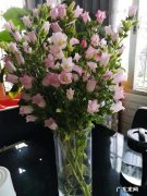 现在地摊什么最好卖 有摆过地摊的吗？摆地摊赚钱嘛？50种地摊生意