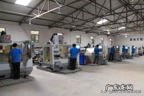 最见不得你好的是你身边的人 你身边人最赚钱的是谁,他在用怎样的方式赚钱?最怕你富的是你身边的人