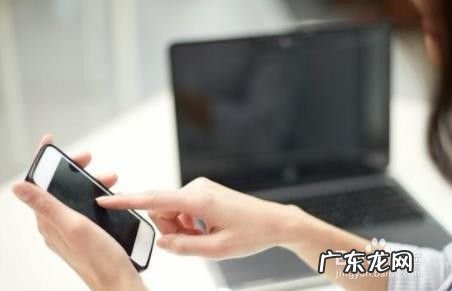 用手机怎么可以赚钱,刷抖音一天赚四五百块?