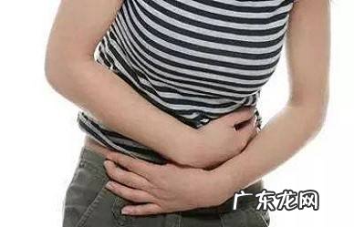 吃饭玩手机的危害,吃饭玩手机不尊重人吗？