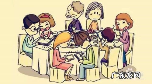 玩手机的危害有多大,玩手机的危害100条?