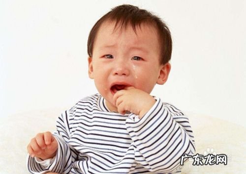 小孩子玩手机的原因,学生喜欢玩手机的原因?