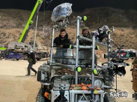 胡军的儿子和女儿叫什么名字 胡军儿子