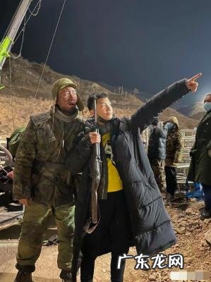 胡军的儿子和女儿叫什么名字 胡军儿子