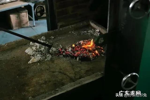 冷门暴利行业 你有没有见过什么最暴利的行业,都是怎么做的,可以模仿吗?低成本暴利行业