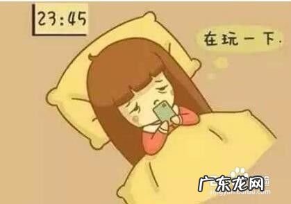 为什么要少玩手机,拒绝手机主题班会?