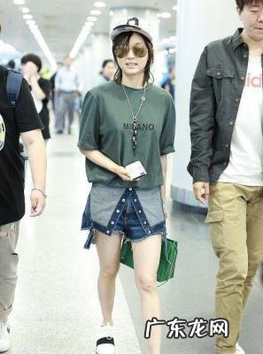 牛仔短裙怎么搭配衣服 牛仔短裙怎么搭配