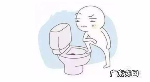 上厕所玩手机有什么坏处,长时间蹲厕所玩手机的危害?