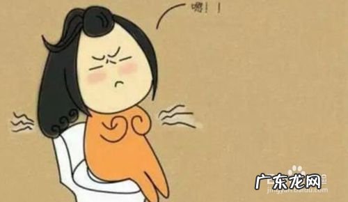 上厕所玩手机有什么坏处,长时间蹲厕所玩手机的危害?