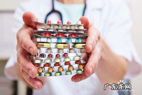 新型冠状肺炎传染途径 新型冠状病毒怎么传播,新型冠状病毒感染症状?