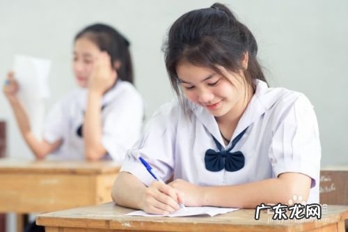 初中生怎样赚钱,学生挣钱最快的游戏？